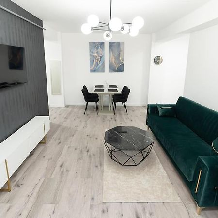 Apartament Markos Suceava Eksteriør billede
