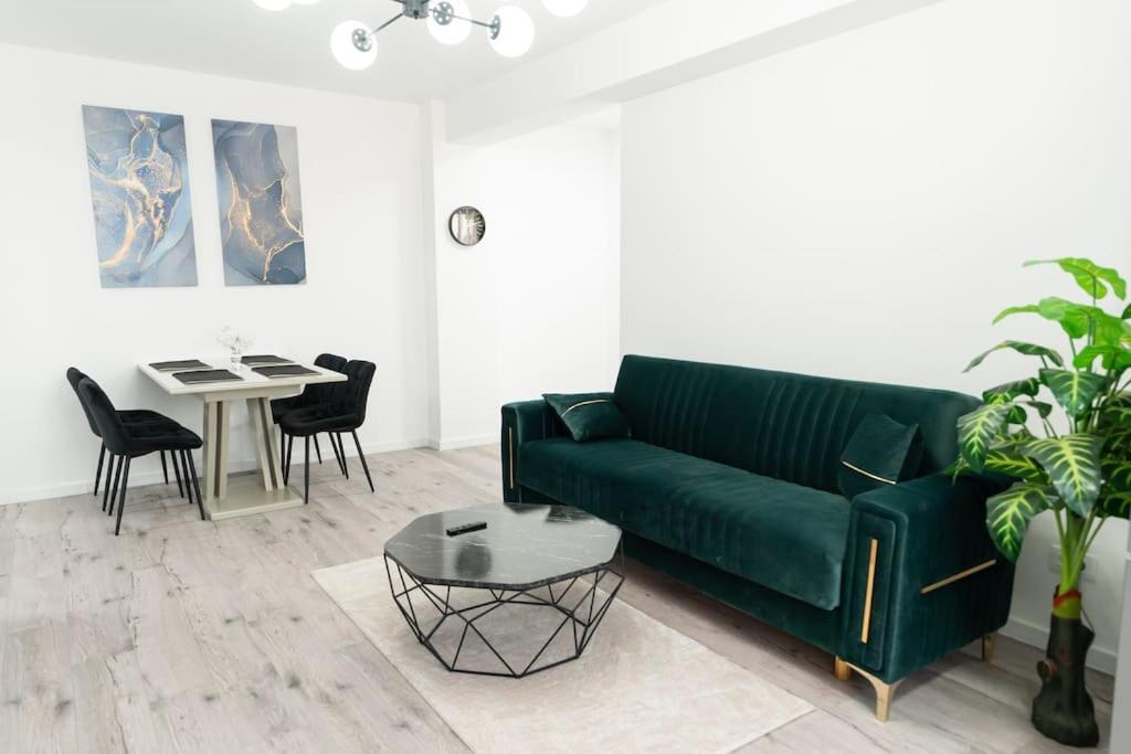 Apartament Markos Suceava Eksteriør billede