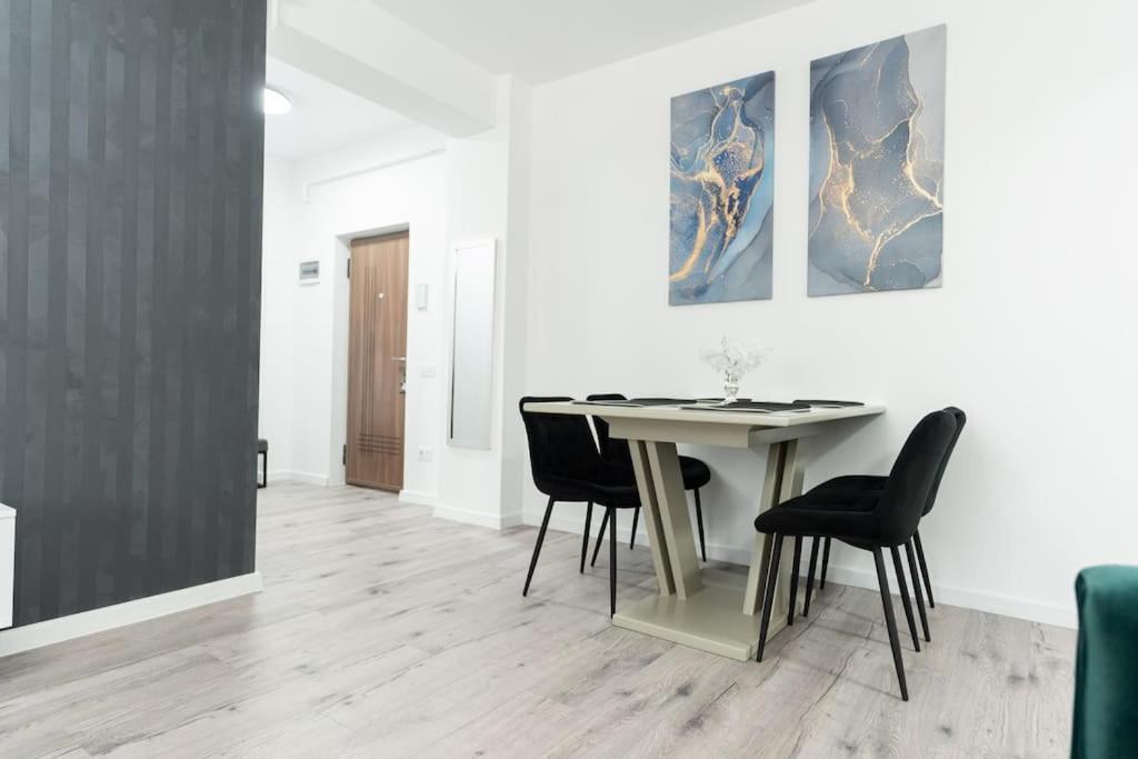 Apartament Markos Suceava Eksteriør billede