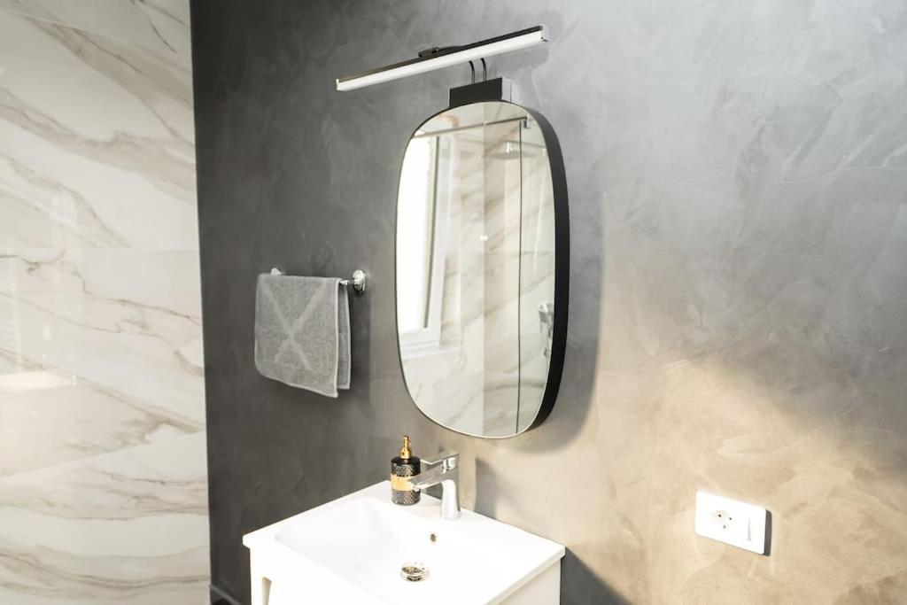 Apartament Markos Suceava Eksteriør billede