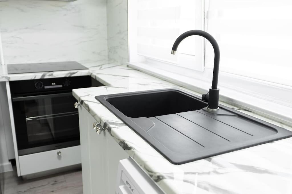 Apartament Markos Suceava Eksteriør billede