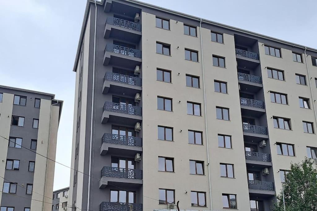 Apartament Markos Suceava Eksteriør billede
